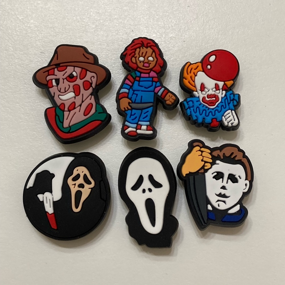 Horror Movie Croc Charm Set